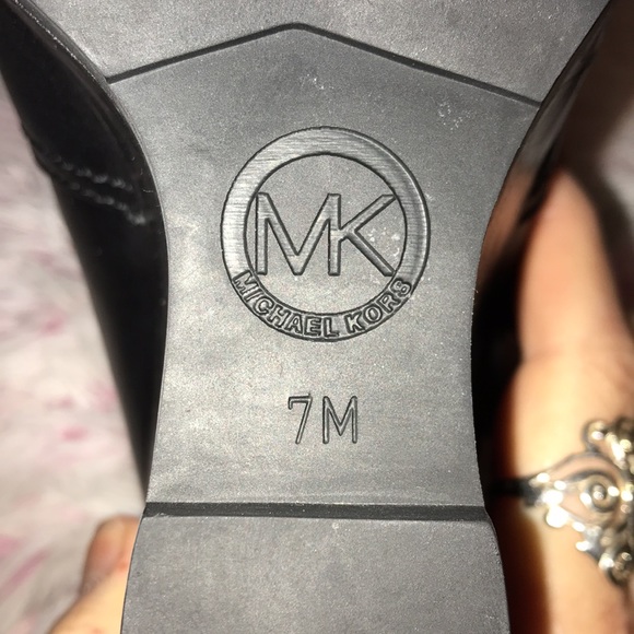 (EUC) Michael Kors Leather Slip On Wedge Hill Booties - Picture 8 of 10